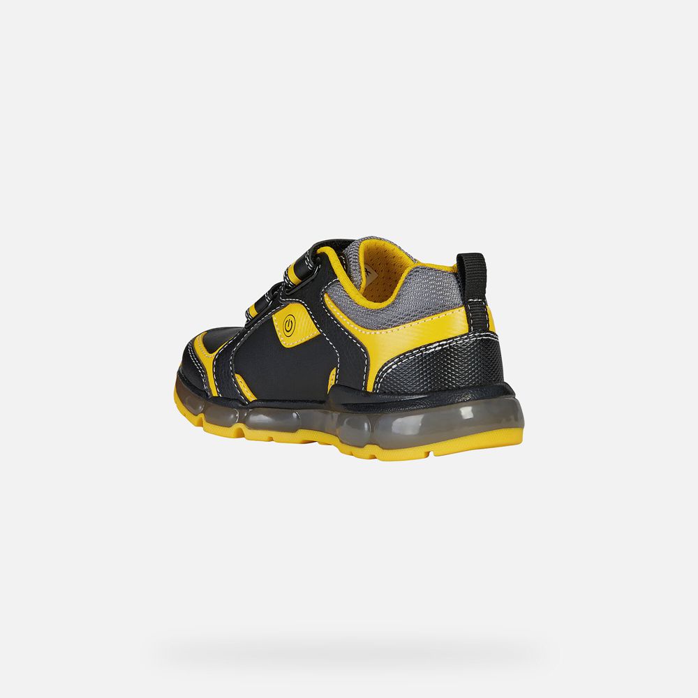 Basket Geox Android - Noir/Jaune - Garcon 597460-WSR